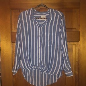 American Eagle Outfitters Top